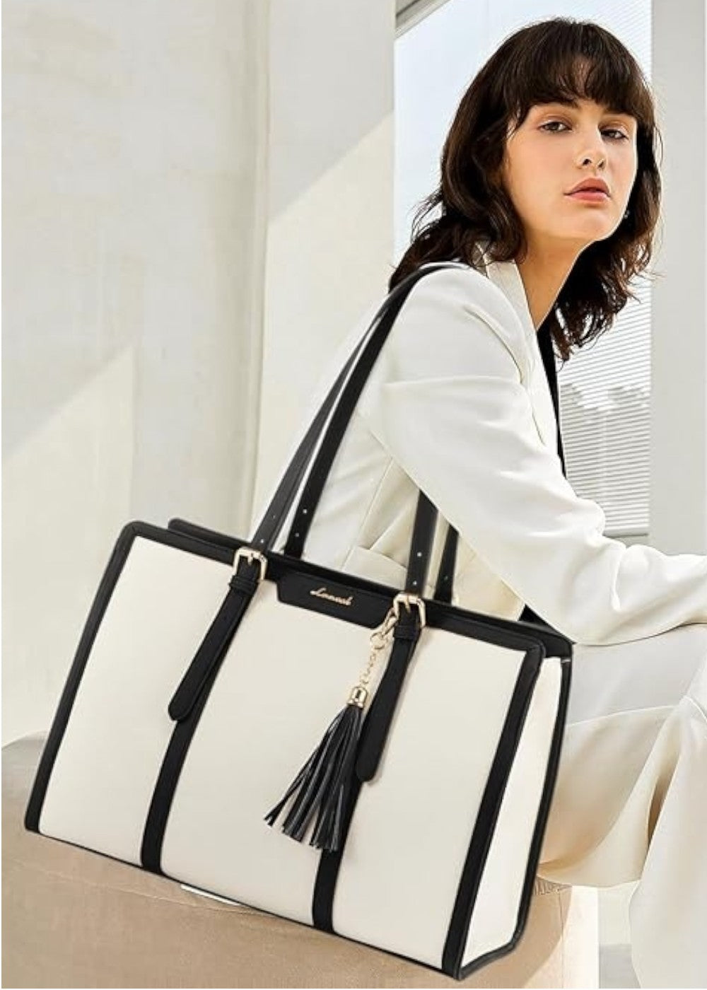 Bolso escolar + 1 bolsa gratis