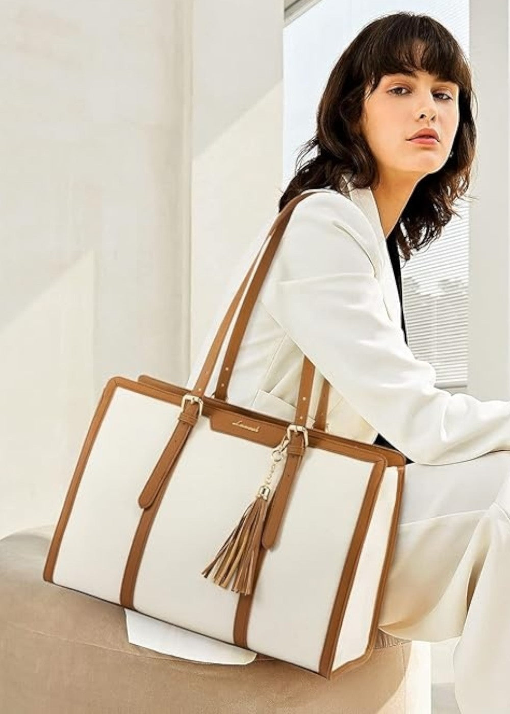 Bolso escolar + 1 bolsa gratis
