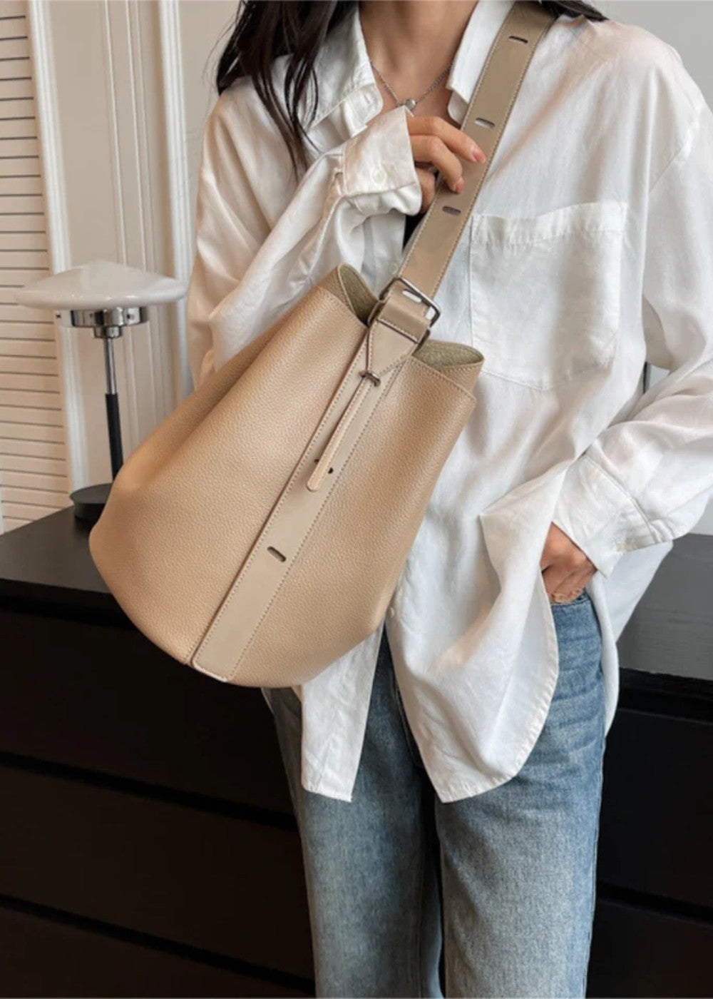 Bolso en cuero Nakoo